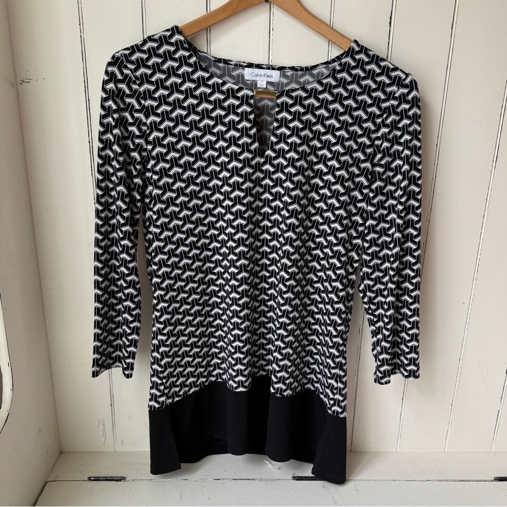 Calvin Klein Black and White Blouse